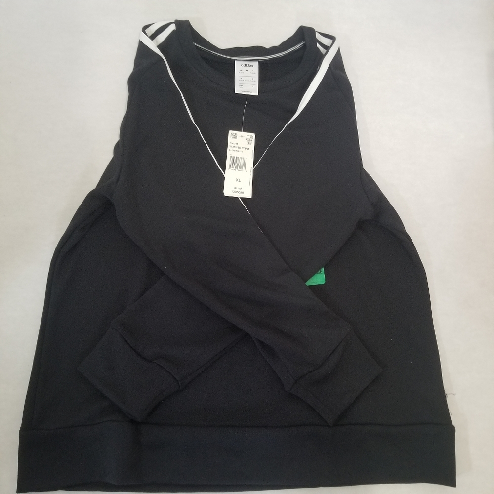 NWT Adidas crew neck long sleeve shirt
